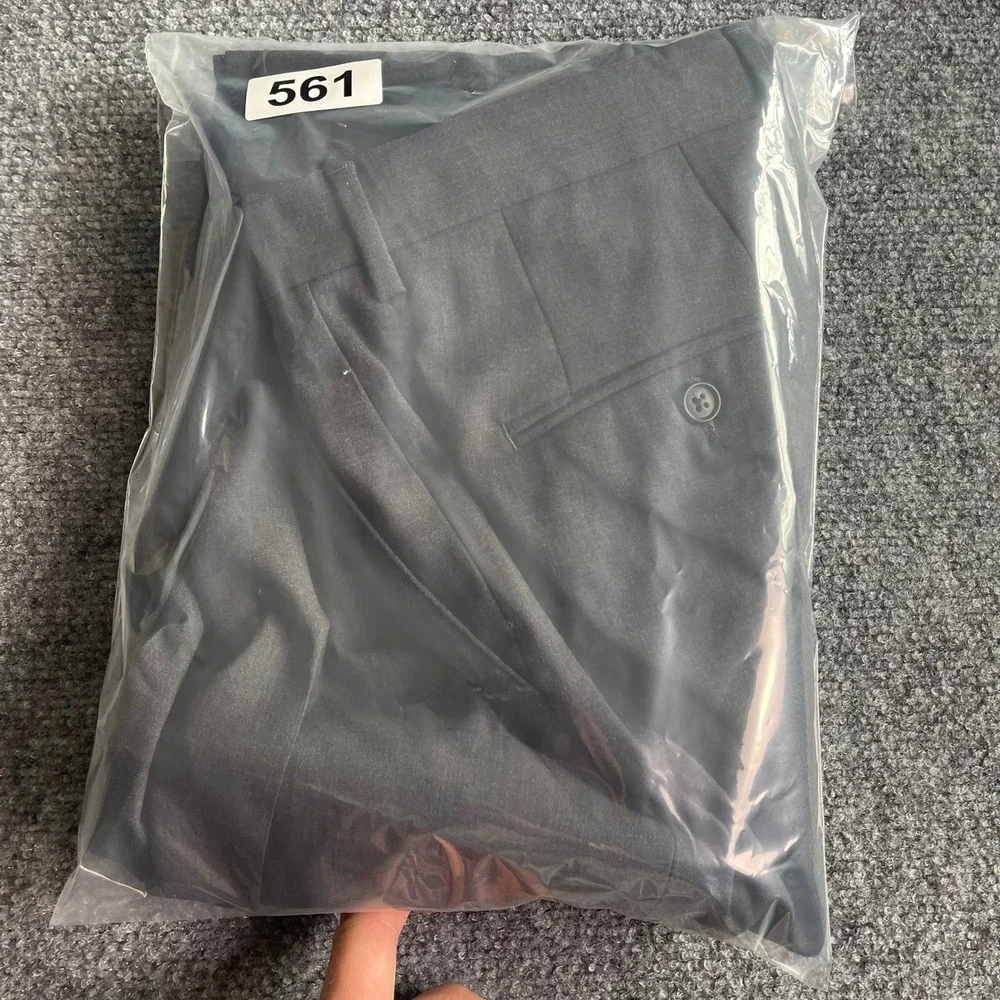 Claiborne Mens 100% Wool Dress Pants 36x30 Gray Flat Front Straight Leg Trousers